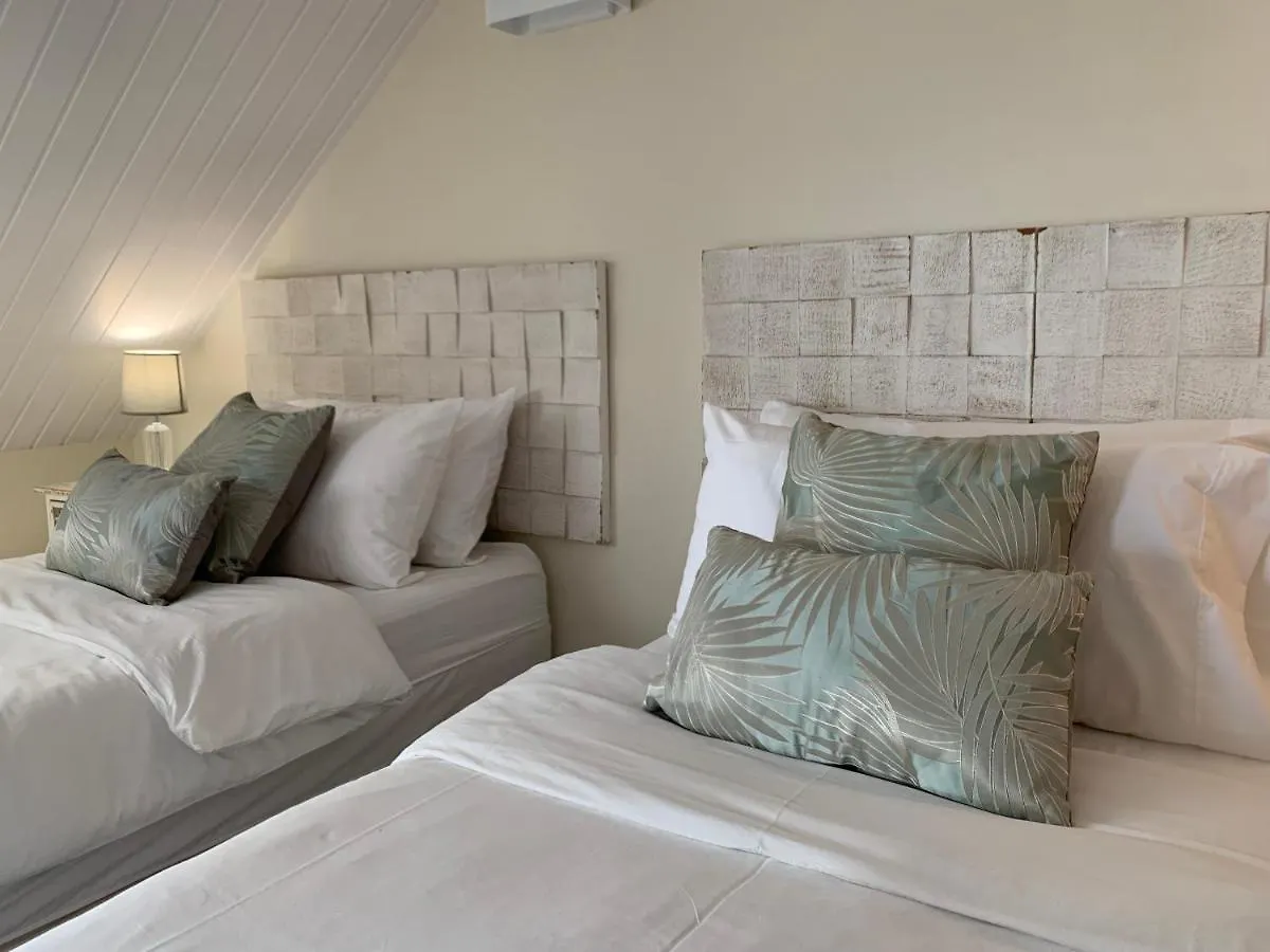 Sitges Spaces Sea View Villa- 6 Bedrooms, 5 Bathrooms, 2 Private Pools, Near Center 0*,