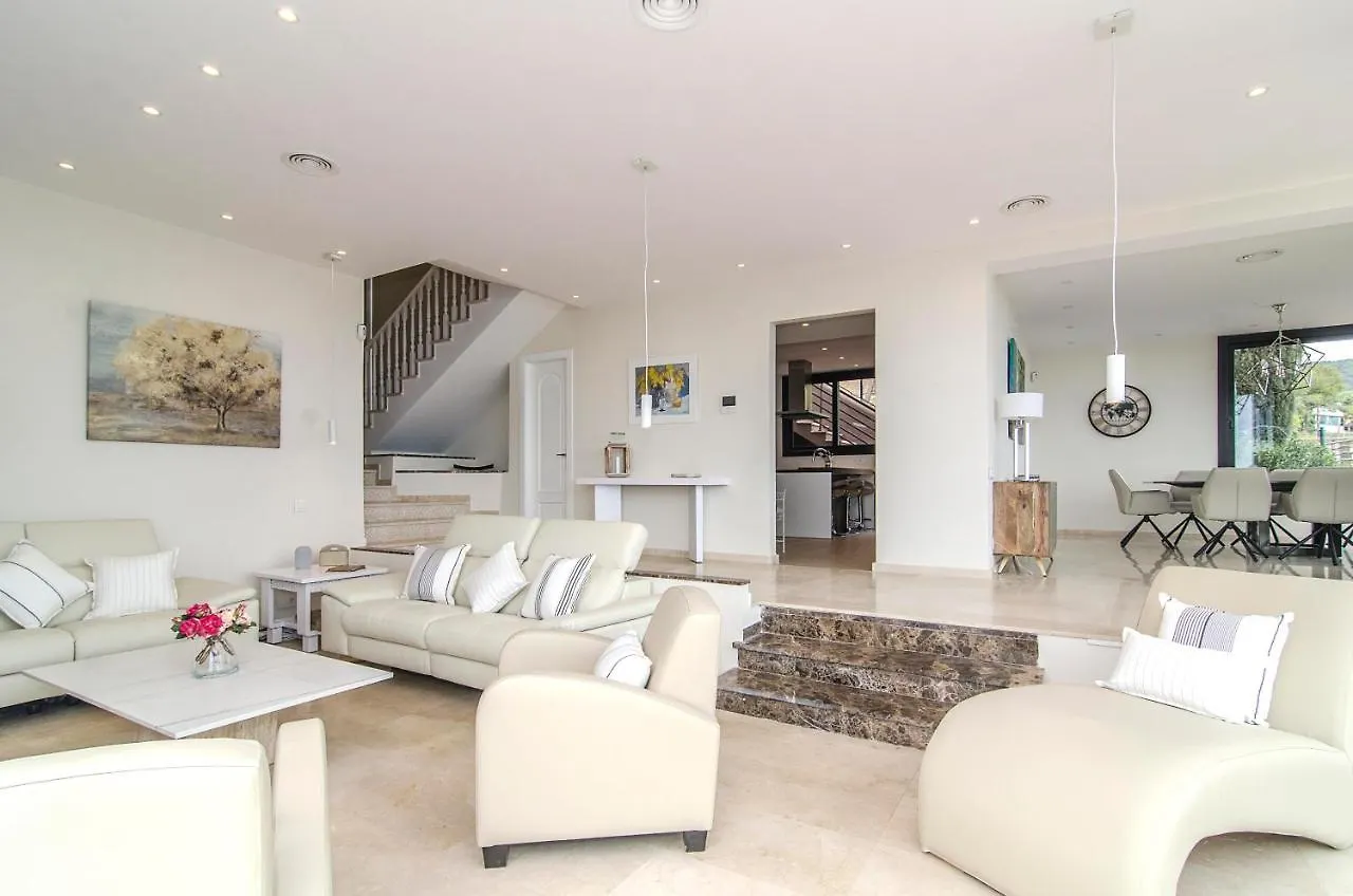 Sitges Spaces Sea View Villa- 6 Bedrooms, 5 Bathrooms, 2 Private Pools, Near Center