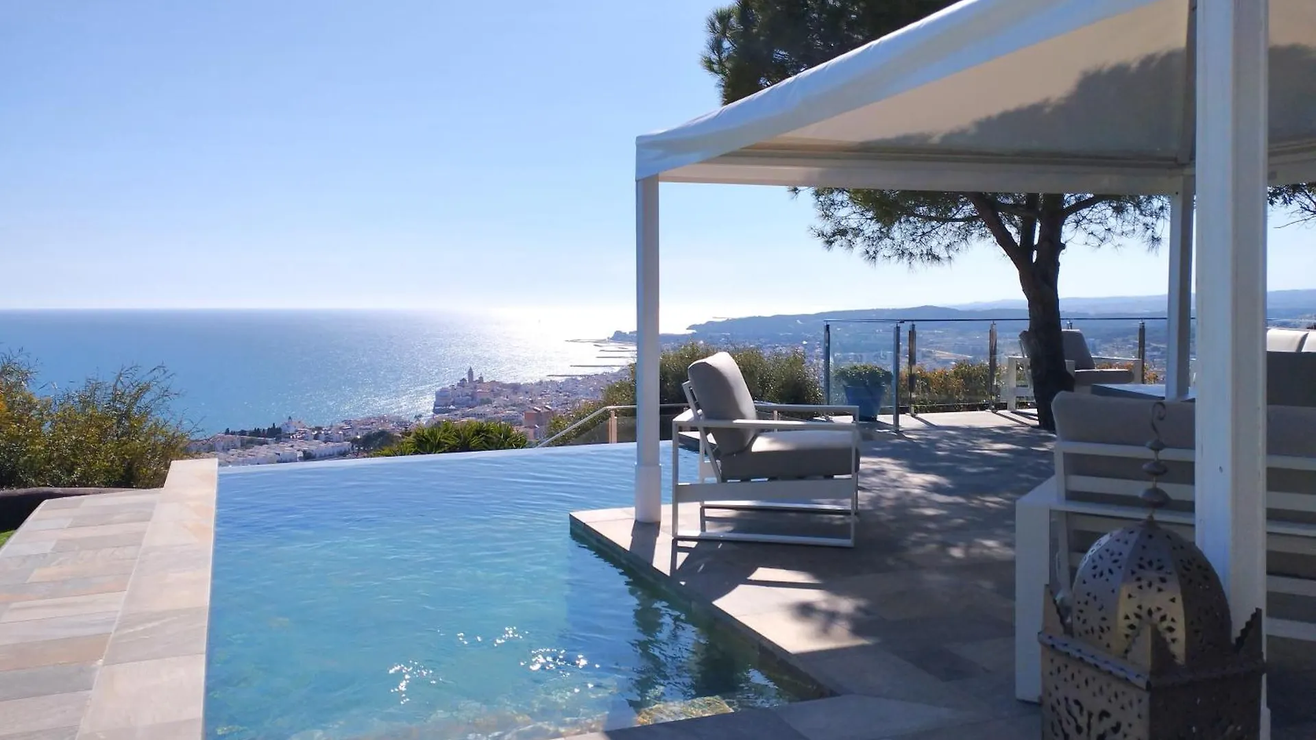 Sitges Spaces Sea View Villa- 6 Bedrooms, 5 Bathrooms, 2 Private Pools, Near Center