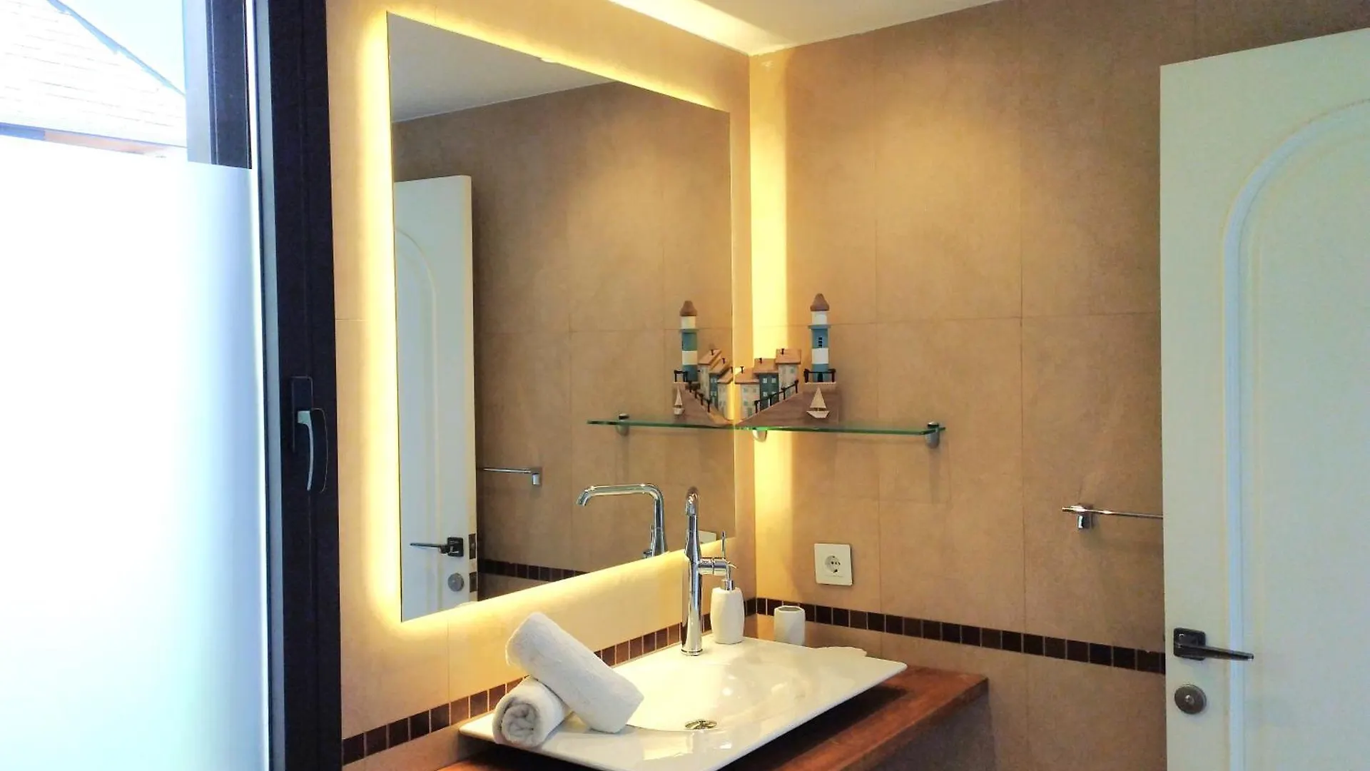 Villa Sitges Spaces Sea View Villa- 6 Bedrooms, 5 Bathrooms, 2 Private Pools, Near Center