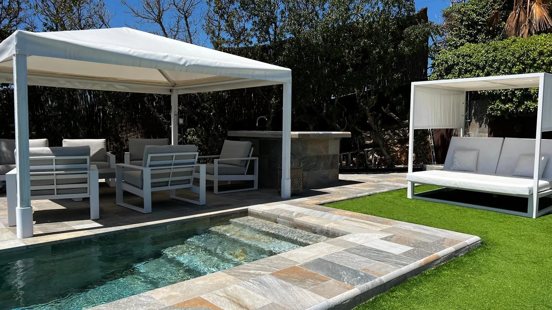 Sitges Spaces Sea View Villa- 6 Bedrooms, 5 Bathrooms, 2 Private Pools, Near Center 0*,